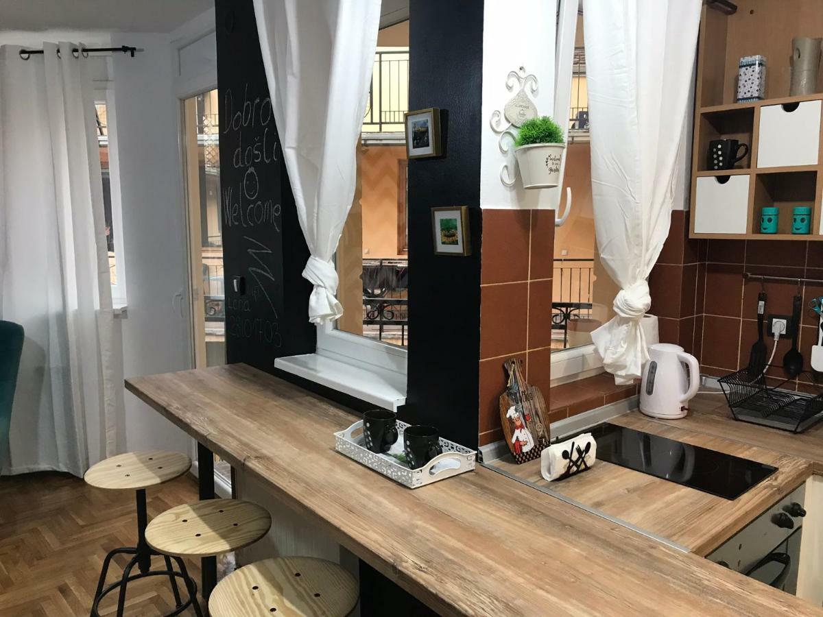 נובי סאד Apartment Sfera מראה חיצוני תמונה