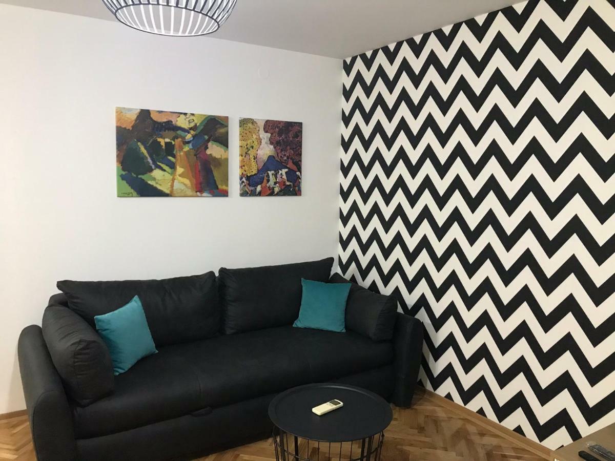 נובי סאד Apartment Sfera מראה חיצוני תמונה